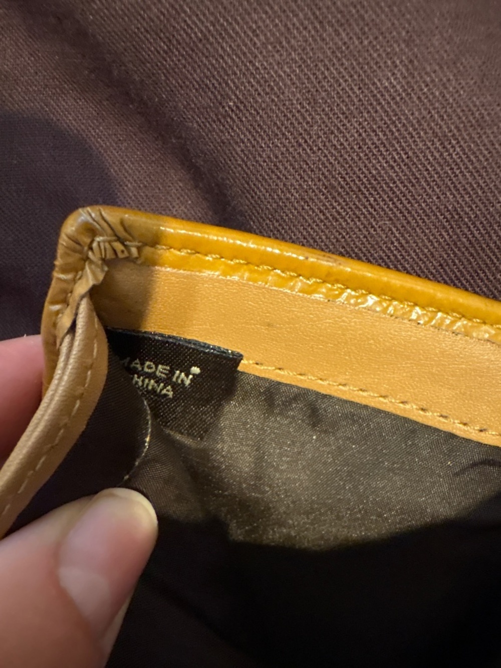 Coach soho British tan patent leather y2k small wallet with silver buckle - Picture 12 of 12